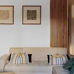 Lambi Apartman