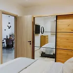 Apartman Lambi *